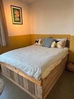 Steigerhouten bed inclusief lattenbodems en CocoMat matras, Ophalen, Gebruikt, Tweepersoons, Steigerhout