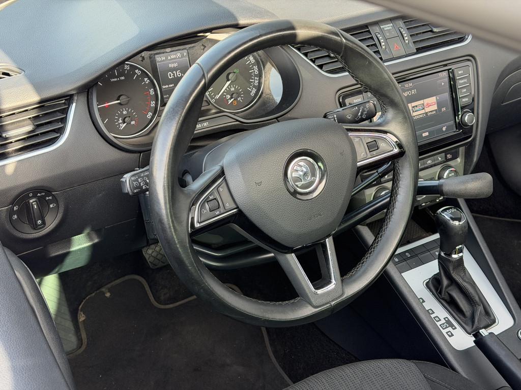 Skoda Octavia Combi 1.6 TDI Greentech Style Business | HANDG, Auto's, Stof, 4 cilinders, Wit, Origineel Nederlands