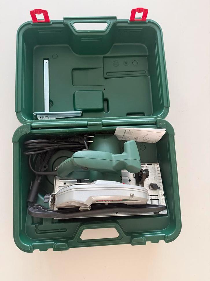 Bosch Cirkelzaag PKS 66 - Krachtig en Nauwkeurig, Doe-het-zelf en Verbouw, Gereedschap | Zaagmachines, Zo goed als nieuw, Cirkelzaag