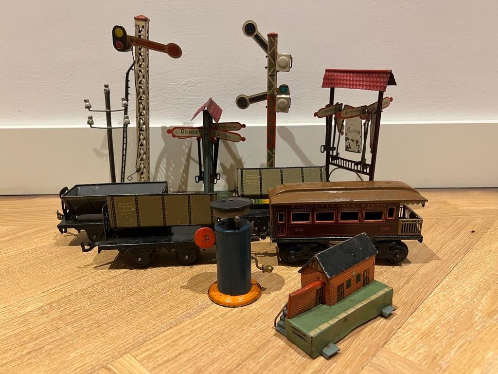 Antieke Bing spoor 0 modelbaan accessoires – jaren 20/30, Antiek en Kunst, Ophalen of Verzenden
