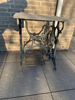 Tuintafel gietijzer van antieke naaimachine voet, Ophalen, Gebruikt, Vierkant, Metaal