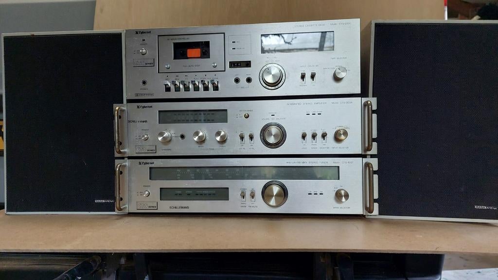 Cybernet Stereo Set met Cassettedeck, Tuner en Versterker, Gebruikt, Losse componenten, Ophalen, Tuner of Radio