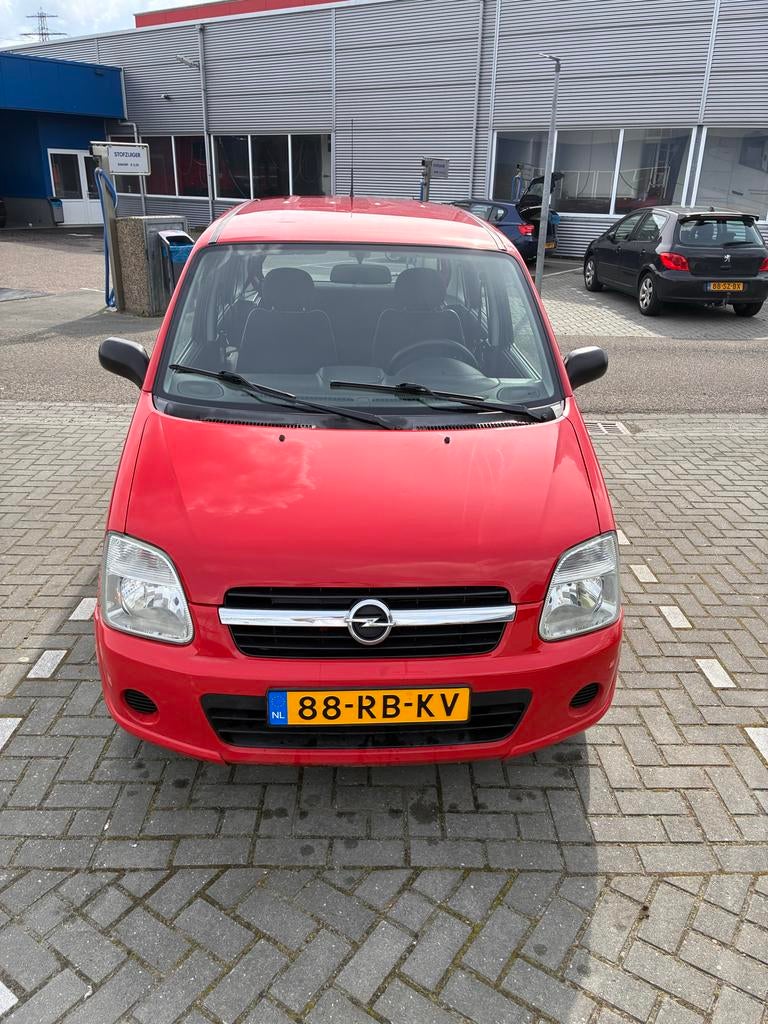 Opel Agila 1.2 16V Twinport 2005 Rood (143.500km), Auto's, Voorwielaandrijving, 40 €/maand, 4 cilinders, 1229 cc