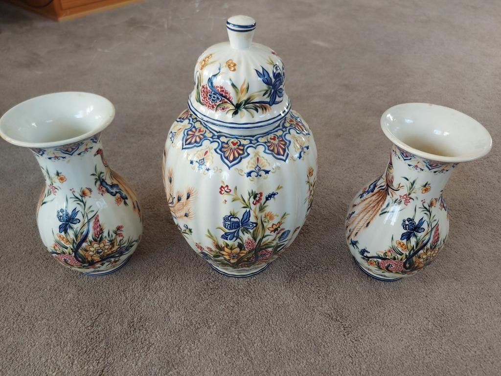 Kaststel ceramiche artistiche made in Italy in een koop € 5,, Antiek en Kunst, Antiek | Keramiek en Aardewerk, Ophalen