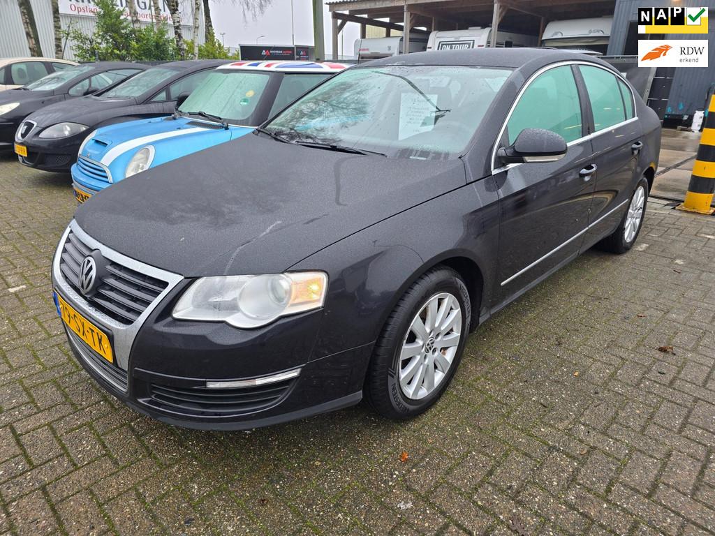 Volkswagen Passat 2.0 FSI (export), 730 kg, Gebruikt, 4 cilinders, Zwart