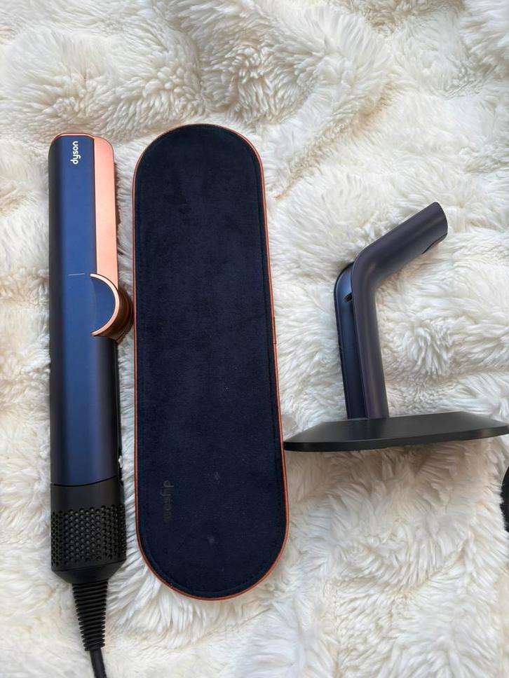 Dyson Airstrait, Sieraden, Tassen en Uiterlijk, Uiterlijk | Haarverzorging, Zo goed als nieuw, Krultang of Stijltang, Ophalen