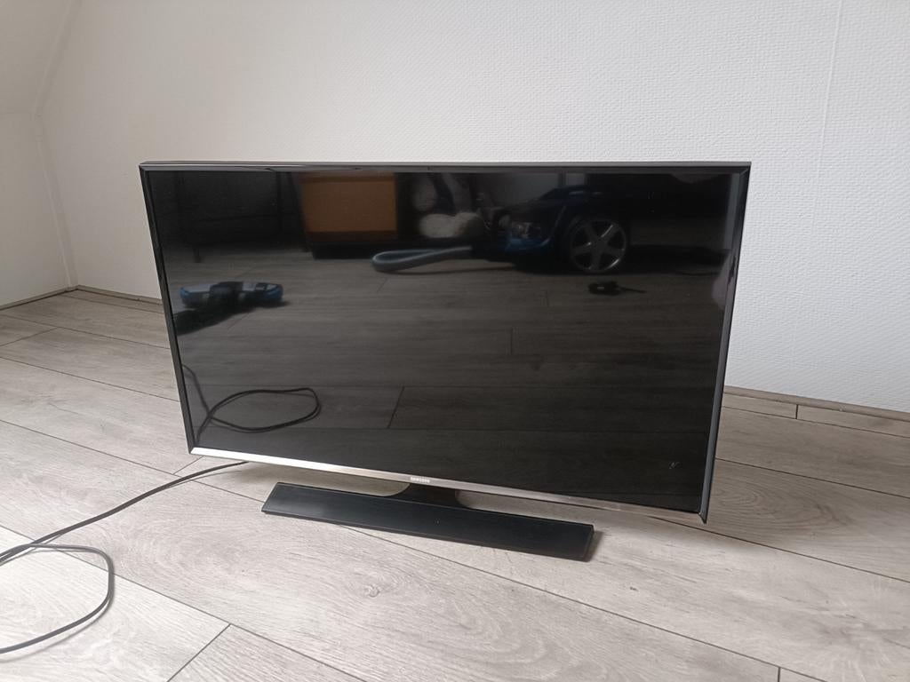 Samsung 32 inch Full HD TV (T32E310EW) - 2x HDMI & USB, Ophalen, 50 Hz, 80 tot 100 cm, Zo goed als nieuw