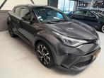 Toyota C-HR 1.8 Hybrid First Edition Team D |Camera|PDC|Crui, Stof, 4 cilinders, Met garantie (alle), 98 pk