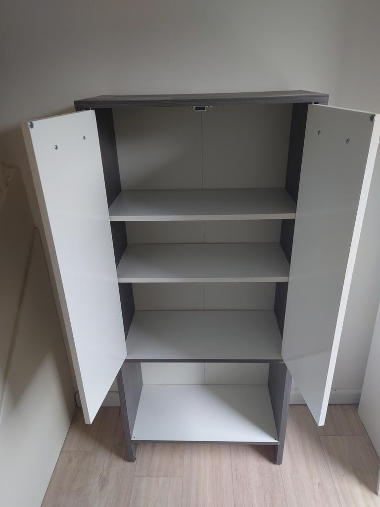 Stevige Schoenenkast / Boekenkast (62B x 28,5D x 137,5H), Ophalen, Zo goed als nieuw, Landelijk