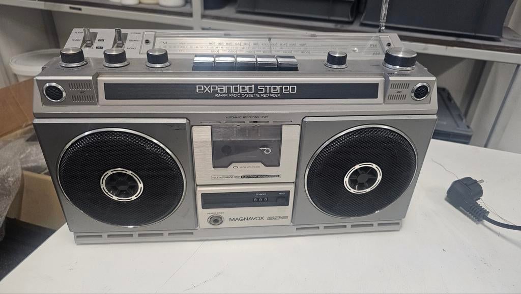 Magnavox 506 Expanded Stereo Boombox AM/FM Cassette Recorder, Audio, Tv en Foto, Radio's, Gebruikt, Radio, Ophalen