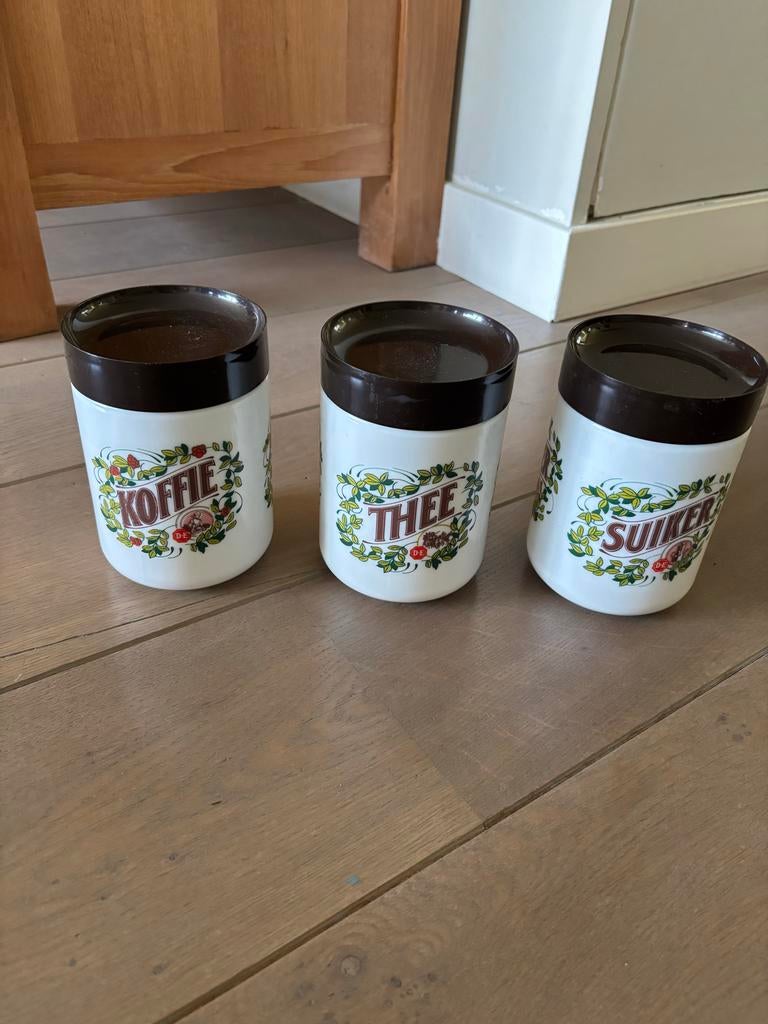 Vintage Douwe Egberts voorraadpotten: Koffie, Thee, Suiker, Antiek en Kunst, Antiek | Keukenbenodigdheden, Ophalen of Verzenden