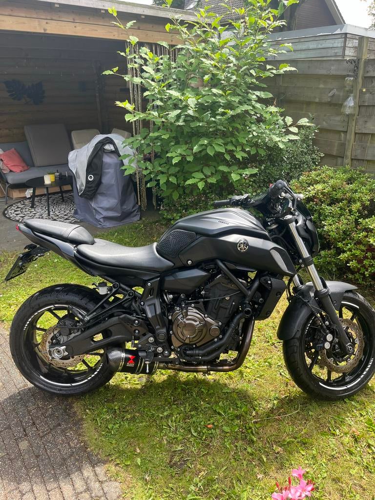 Yamaha MT-07 A2  decat uitlaat gruwlijk geluid, Motoren, Motoren | Yamaha, 2 cilinders, Sportuitlaat, Gebruikt, Particulier