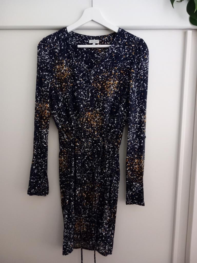 Anti Blue Midi Jurk - Donkerblauw met spikkelprint, Kleding | Dames, Anti Blue, Blauw, Ophalen of Verzenden, Knielengte
