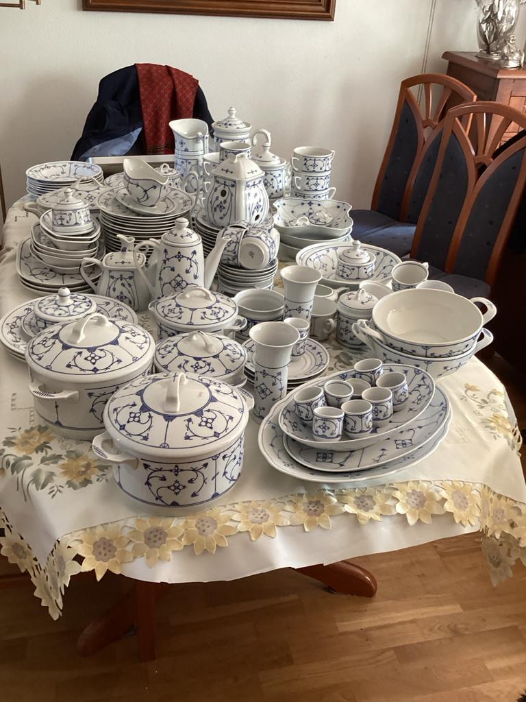 Uitgebreid Jäger servies - 125 stuks, blauw/wit, Ophalen