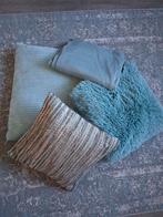 Leuke set kussens en kleedje blauw, Ophalen of Verzenden, Zo goed als nieuw, Blauw, Vierkant