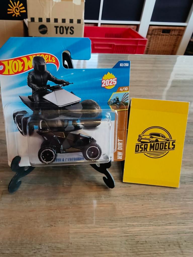 Tesla cyberquad, S, Auto, R, Nieuw