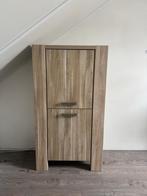 Bruine kast met 4 opbergvakken en 2 deuren, Ophalen, Zo goed als nieuw