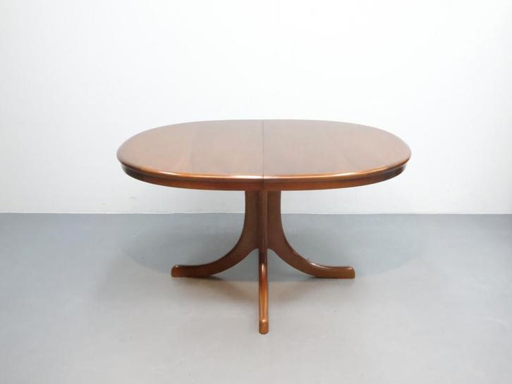 Vintage ovale eettafel | Lübke | Verlengbaar, Huis en Inrichting, Tafels | Eettafels, Gebruikt, 100 tot 150 cm, 150 tot 200 cm