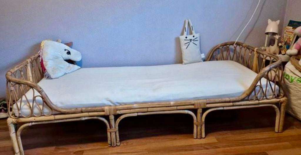 Rotan Rieten kinderbed - bank, Ophalen, Gebruikt, 70 tot 85 cm, Matras