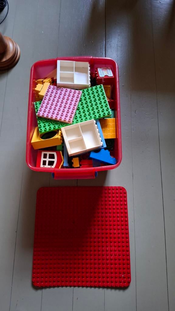 Grote doos met Lego Duplo blokken en grondplaat, Kinderen en Baby's, Speelgoed | Duplo en Lego, Ophalen of Verzenden
