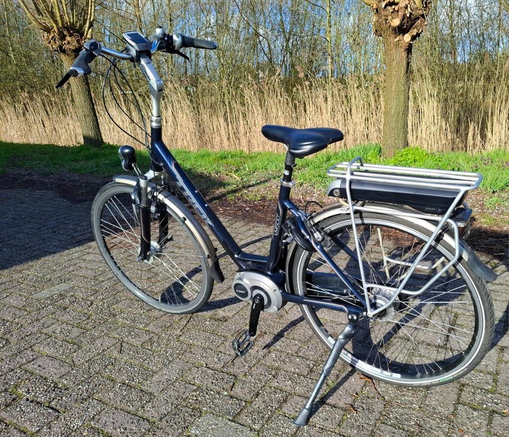 Nette elektrische Trek damesfiets, Bosch Middenmotor ✅️, 53 tot 56 cm, Versnellingen, Zo goed als nieuw, Ophalen