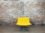 Arper Catifa 60 Lounge Chair geel bij TheReSales, Ophalen, Design, 75 tot 100 cm, Zo goed als nieuw