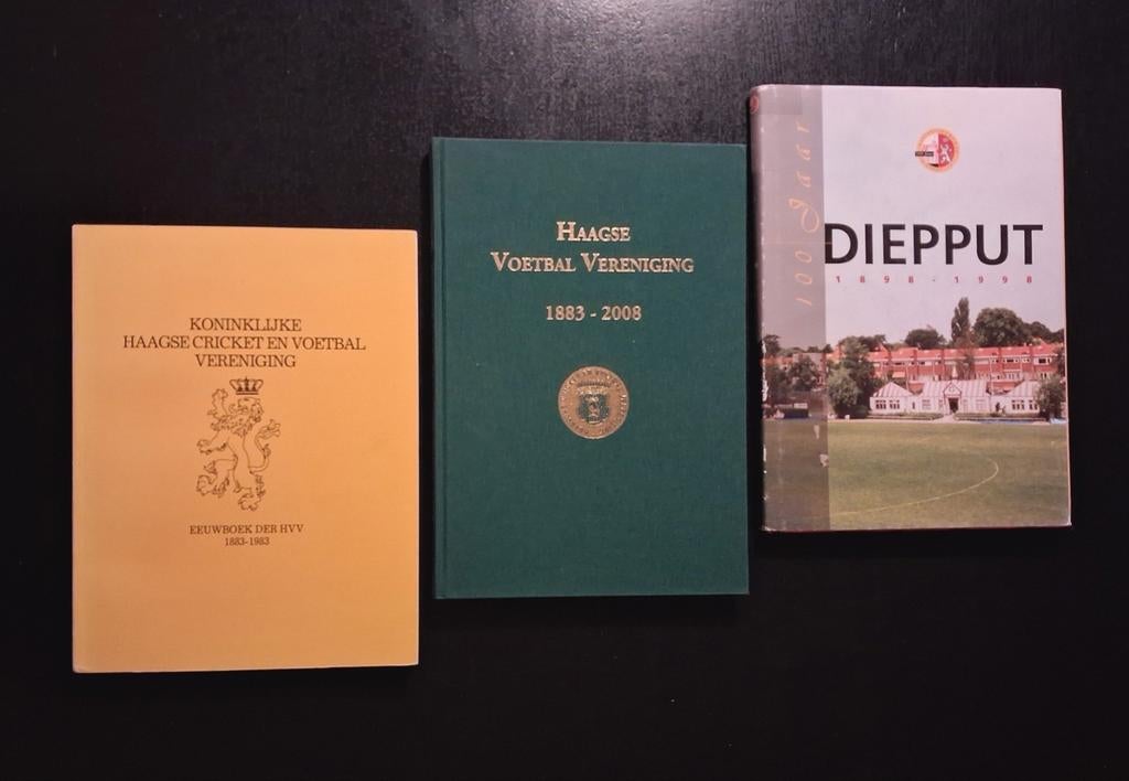 Drie Jubileumboeken HVV Den Haag., Verzamelen, Ophalen of Verzenden, Zo goed als nieuw, Overige binnenlandse clubs, Boek of Tijdschrift