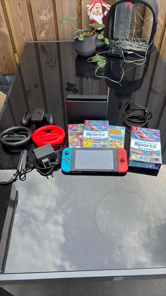 Nintendo Switch zoekt nieuwe baas, Spelcomputers en Games, Spelcomputers | Nintendo NES, Ophalen, Zo goed als nieuw