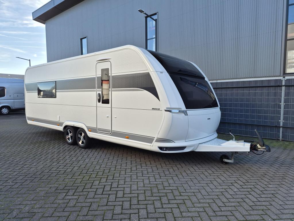 Hobby Maxia 660 WQM NIEUW + AIRCO + Voortent, Caravans en Kamperen, Caravans, Rondzit, Hobby, Bedrijf, Ringverwarming