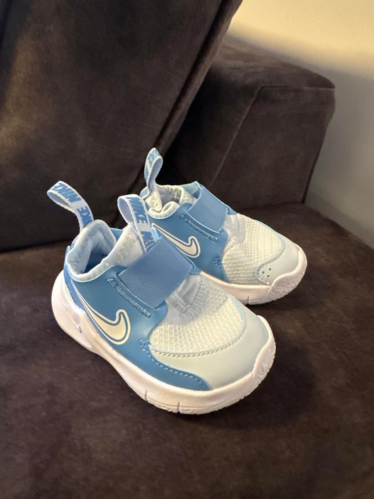 Nike Flex Runner 3 - Maat 19.5, Kinderen en Baby's, Babykleding | Schoentjes en Sokjes, Ophalen of Verzenden, Zo goed als nieuw