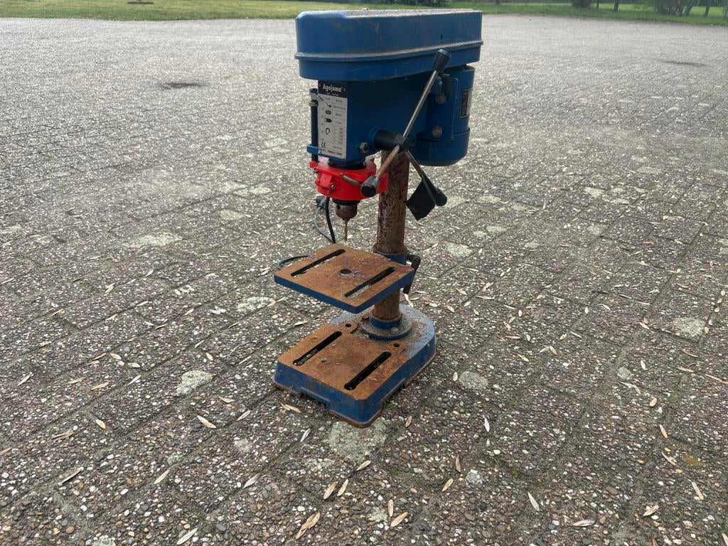 Kolomboormachine Agojama 8E108, Doe-het-zelf en Verbouw, Gereedschap | Boormachines, Ophalen, Zo goed als nieuw, Kolomboormachine
