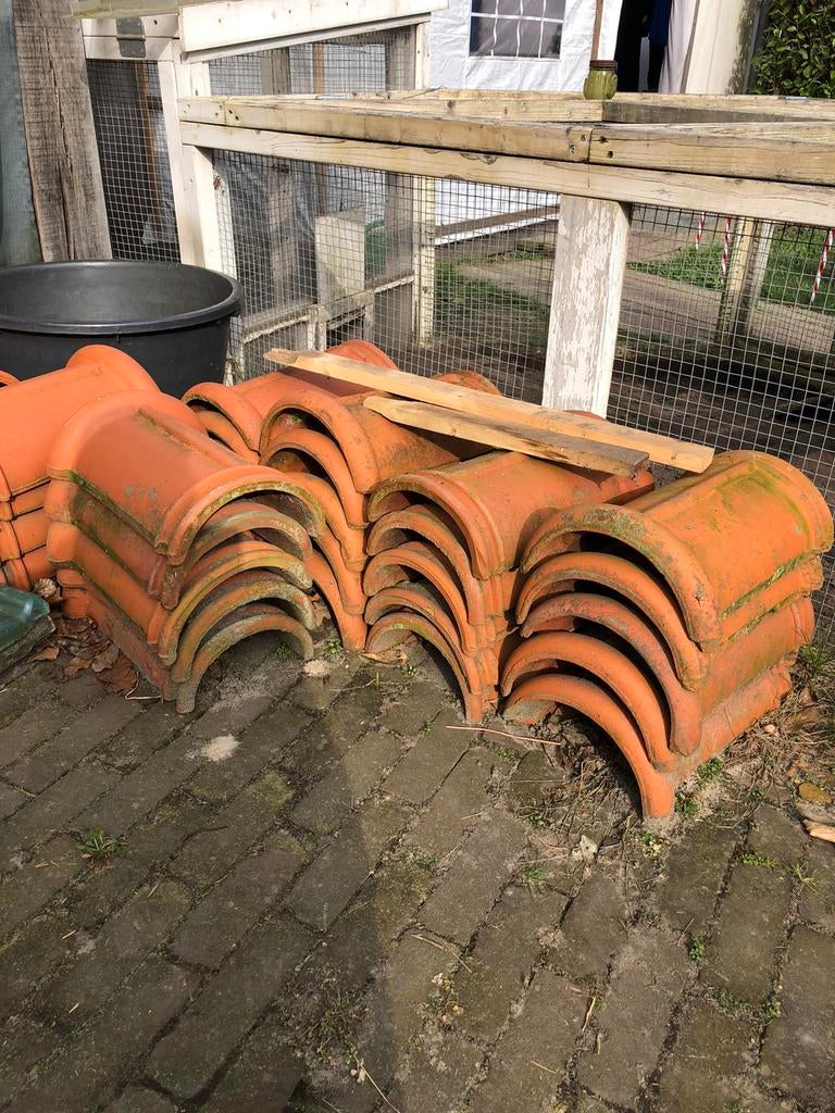 Halfronde vorsten natuurrood, Ophalen, Steen of Klei, Zo goed als nieuw, 15 m² of meer