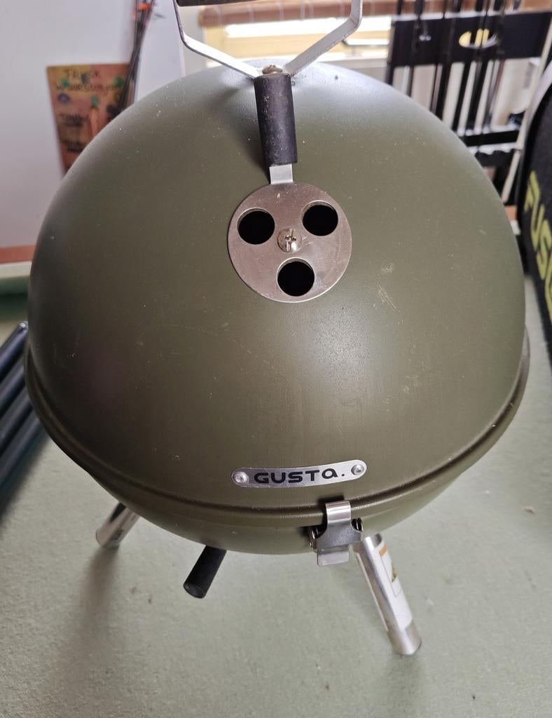 Gusta Kogelbarbecue - Compact en Draagbaar, Ophalen, Gebruikt, Gusta