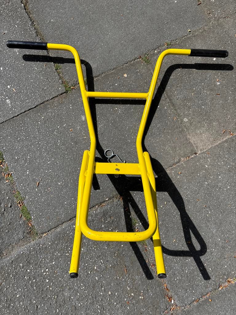 Afstandhouder ladder - amper gebruikt, Doe-het-zelf en Verbouw, Ophalen, Zo goed als nieuw, Ladder