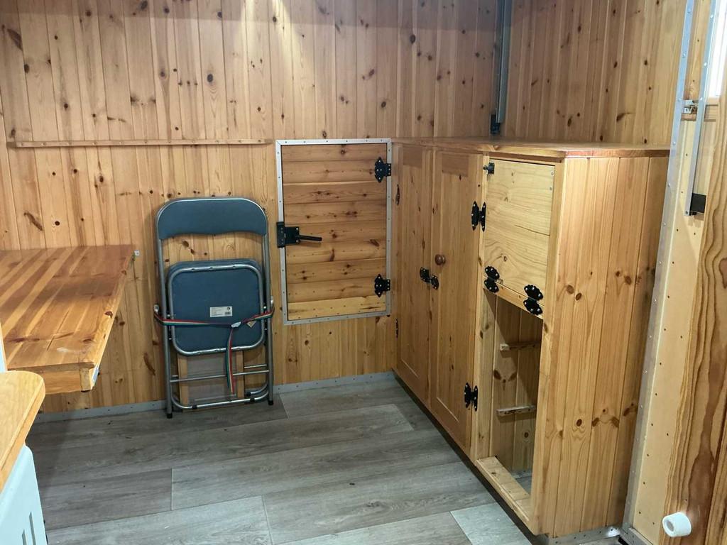 Mercedes Benz - Unimog - U1300L - Overland Camper, Mercedes-Benz, Bedrijf, Handgeschakeld, Diesel