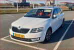 Mooie Skoda Octavia 1.2 TSI 77KW Comdi DSG 2014,209200km NAP, Auto's, 4 cilinders, Wit, Origineel Nederlands, Stationwagon