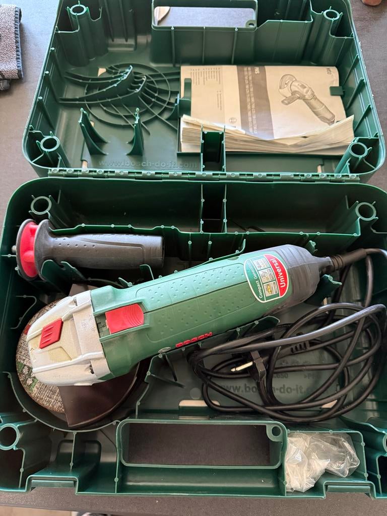 Bosch PWS 850-125 Haakse Slijpmachine in Koffer, Ophalen of Verzenden, Zo goed als nieuw, 700 tot 1000 watt, Haakse handslijpmachine