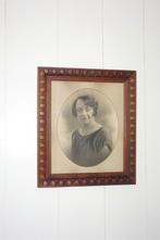 Prachtige bewerkte jaren 30 Franse houten fotolijst, Antiek en Kunst, Ophalen of Verzenden