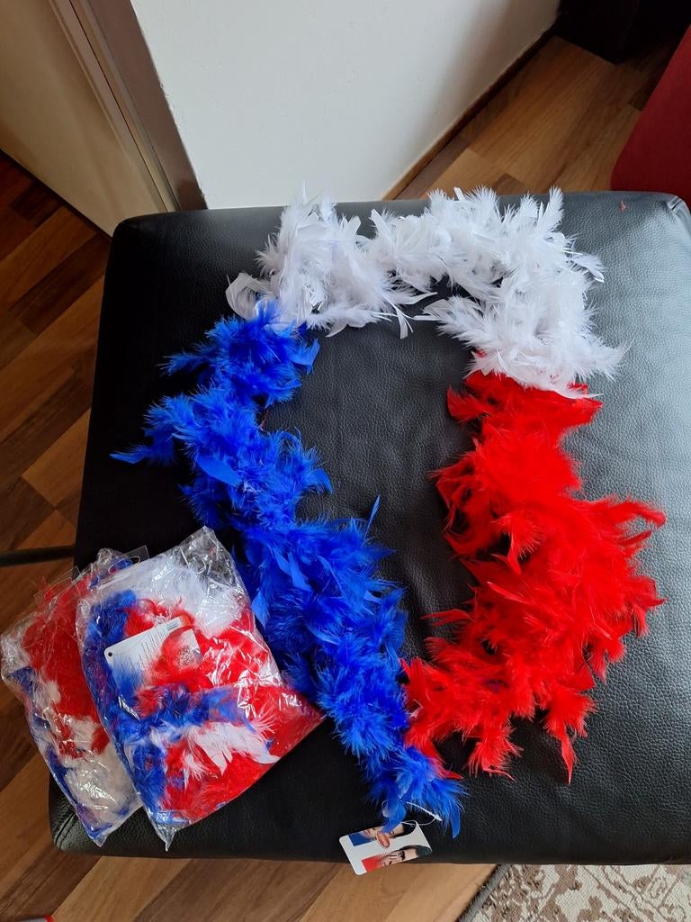 Boa Koningsdag 10 stuks, Ophalen of Verzenden, Nieuw, Carnaval