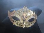 Venetiaans filigraan oog masker goud met strass steentjes, Ophalen of Verzenden, Zo goed als nieuw, Overige