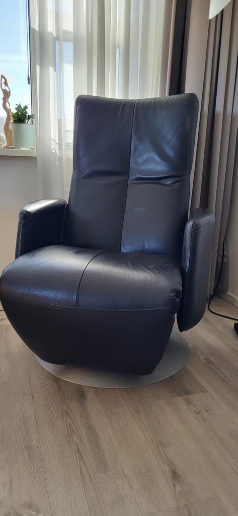 Zwart leren relaxfauteuil, Leolux, Ophalen, Gebruikt, 75 tot 100 cm, 50 tot 75 cm