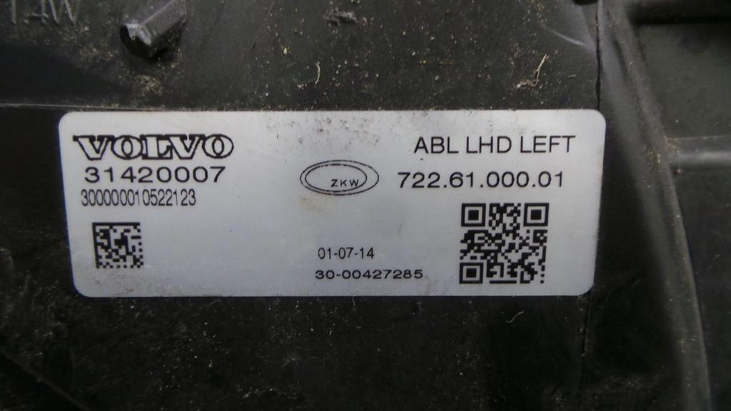 VOLVO V40 2.0 D4 KOPLAMP L 2014, Ophalen of Verzenden, Gebruikt, Stiba lid