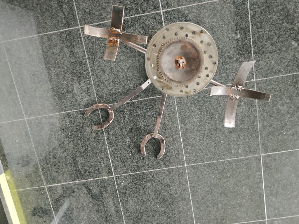 Light my fire!!Humanoid candles holder lassen MetalArt kunst, Ophalen, Nieuw, Metaal of Aluminium