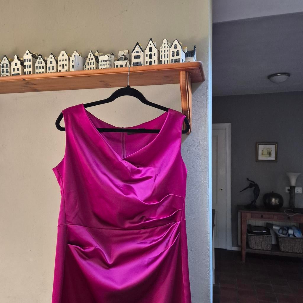 Vera Mont jurk en jasje. In nieuwstaat!, Ophalen of Verzenden, Zo goed als nieuw, Roze, Cocktailjurk
