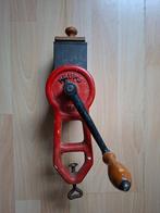 Antieke Krups vleesmolen, Ophalen of Verzenden