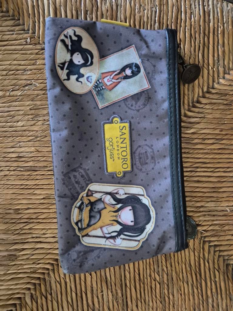 Leuk etui van Santoro London Gorjuss, Ophalen of Verzenden, Gebruikt, Grijs, Overige merken