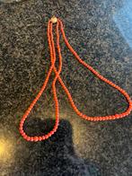 Elegante koraalketting met gouden sluiting, Sieraden, Tassen en Uiterlijk, Kettingen, Ophalen, Gebruikt, Oranje, Steen of Mineraal