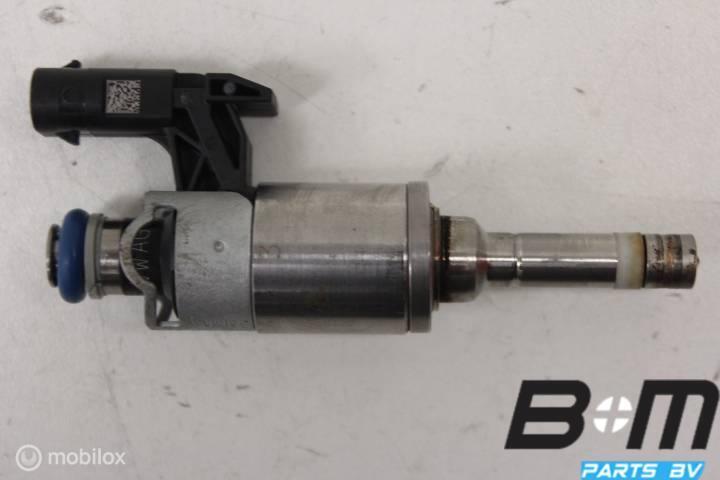 Injector Audi A3 8V Sedan 04E906036E, Gebruikt
