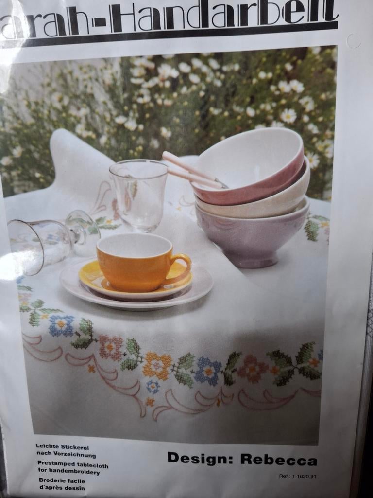 Tafelkleed, Hobby en Vrije tijd, Ophalen of Verzenden, Nieuw, Borduurpakket