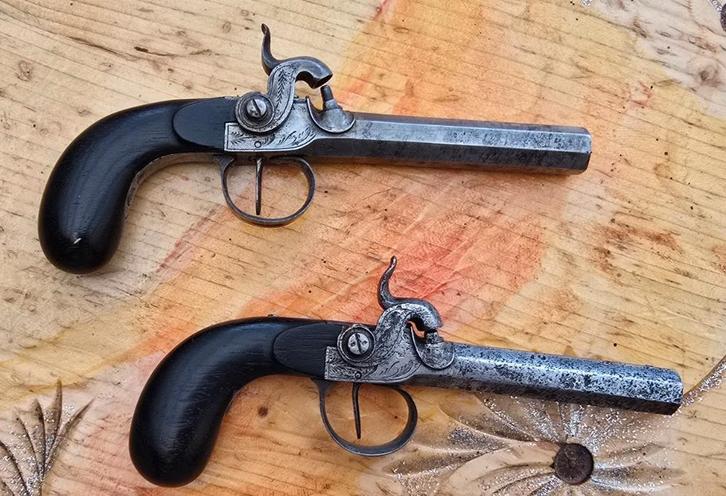 borst pistooltje van voor 1870 onklaar, Antiek en Kunst, Curiosa en Brocante, Ophalen